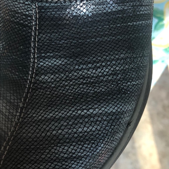 Greys Anatomy Dansko Clogs - Picture 6 of 6